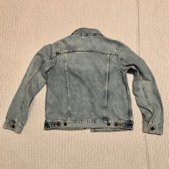 COPY - Gap Denim Jacket - Picture 2 of 4